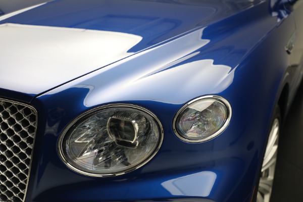 New 2023 Bentley Bentayga Azure Hybrid for sale Sold at Bentley Greenwich in Greenwich CT 06830 13