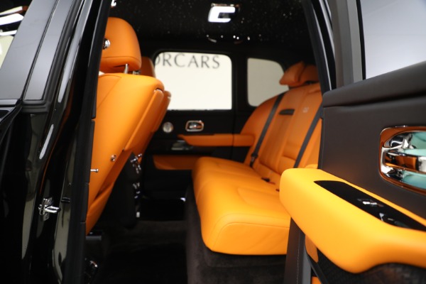 New 2024 Rolls-Royce Black Badge Cullinan for sale Sold at Bentley Greenwich in Greenwich CT 06830 19