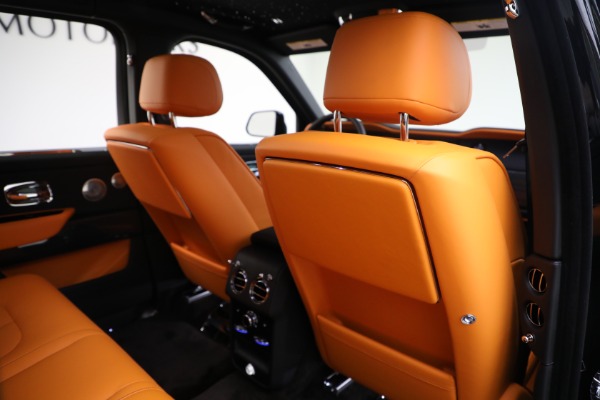 New 2024 Rolls-Royce Black Badge Cullinan for sale Sold at Bentley Greenwich in Greenwich CT 06830 24