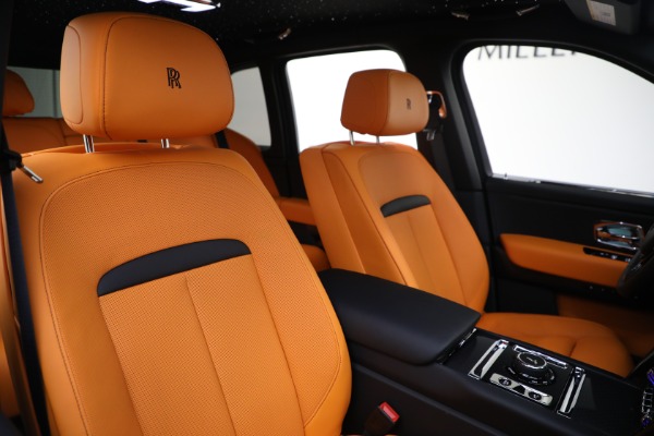 New 2024 Rolls-Royce Black Badge Cullinan for sale Sold at Bentley Greenwich in Greenwich CT 06830 26