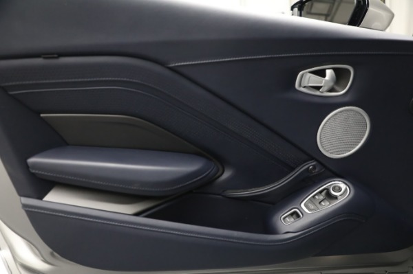 Used 2022 Aston Martin Vantage for sale Sold at Bentley Greenwich in Greenwich CT 06830 25