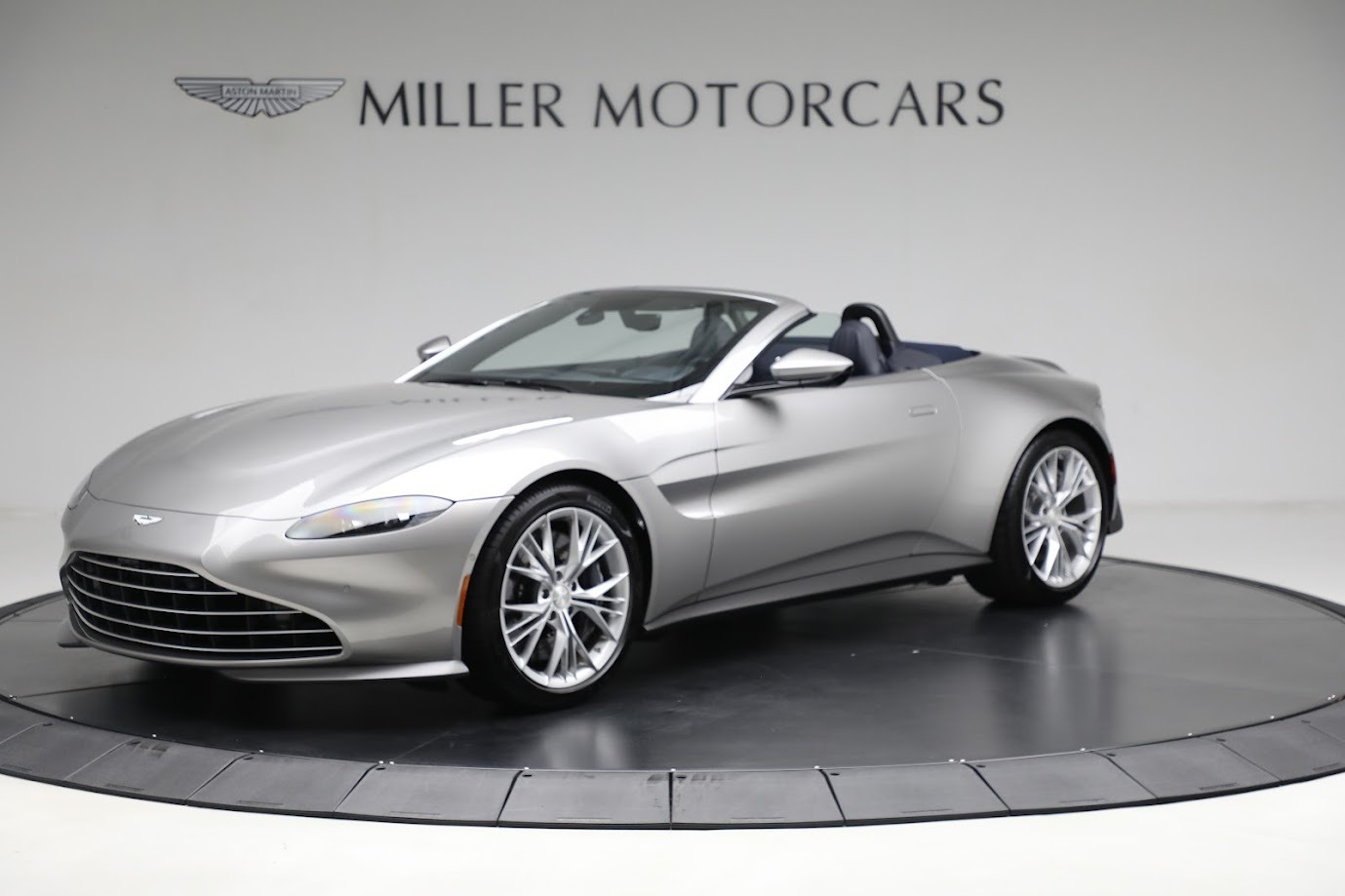 Used 2022 Aston Martin Vantage for sale $139,900 at Bentley Greenwich in Greenwich CT 06830 1