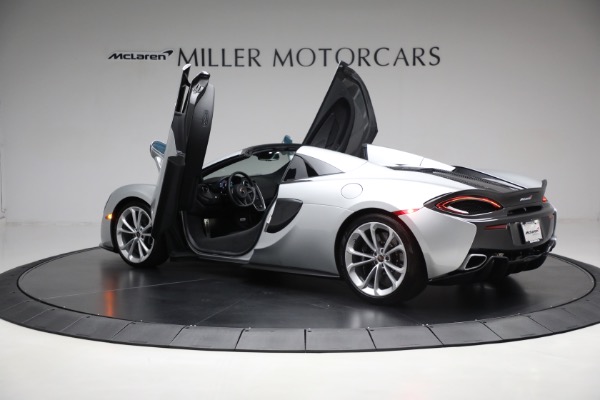 Used 2018 McLaren 570S Spider for sale $162,900 at Bentley Greenwich in Greenwich CT 06830 18