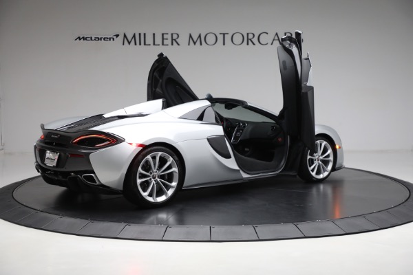 Used 2018 McLaren 570S Spider for sale $173,900 at Bentley Greenwich in Greenwich CT 06830 19