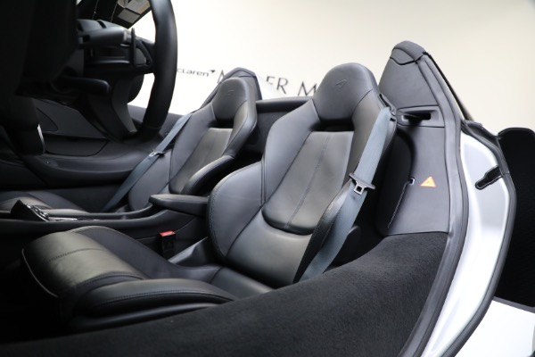 Used 2018 McLaren 570S Spider for sale $173,900 at Bentley Greenwich in Greenwich CT 06830 23