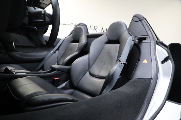 Used 2018 McLaren 570S Spider for sale $162,900 at Bentley Greenwich in Greenwich CT 06830 23