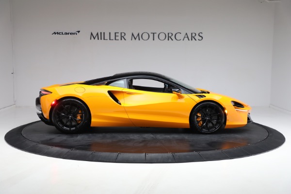 Used 2024 McLaren Artura Performance for sale Call for price at Bentley Greenwich in Greenwich CT 06830 11