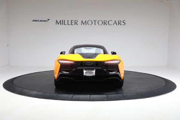 New 2024 McLaren Artura Performance for sale $278,233 at Bentley Greenwich in Greenwich CT 06830 8