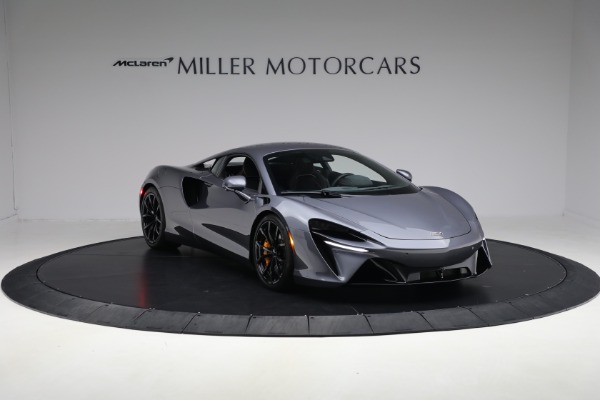 Used 2024 McLaren Artura Performance for sale $185,900 at Bentley Greenwich in Greenwich CT 06830 11