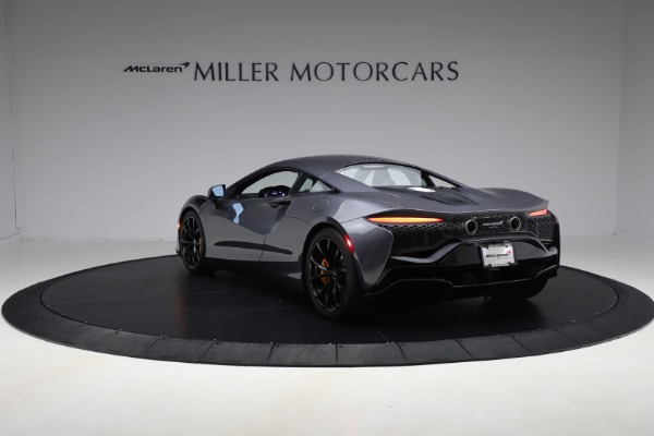 Used 2024 McLaren Artura Performance for sale $185,900 at Bentley Greenwich in Greenwich CT 06830 5