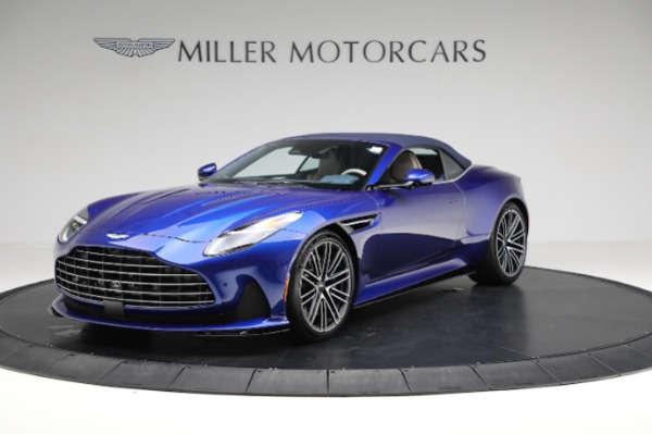 Used 2024 Aston Martin DB12 Volante for sale $289,900 at Bentley Greenwich in Greenwich CT 06830 13