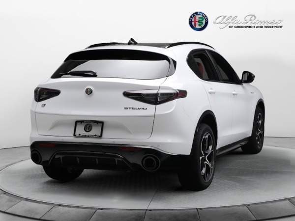 New 2024 Alfa Romeo Stelvio Veloce for sale $57,395 at Bentley Greenwich in Greenwich CT 06830 11