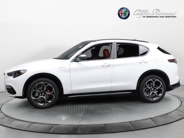 New 2024 Alfa Romeo Stelvio Veloce for sale $57,395 at Bentley Greenwich in Greenwich CT 06830 4