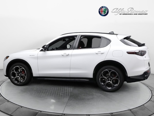 New 2024 Alfa Romeo Stelvio Veloce for sale $57,395 at Bentley Greenwich in Greenwich CT 06830 6