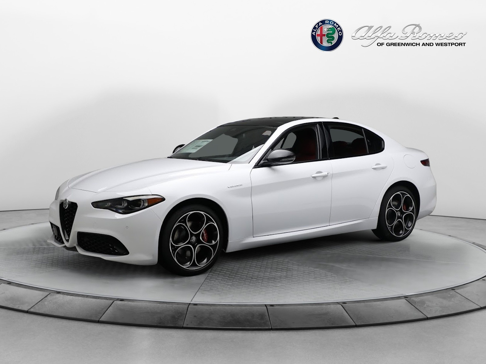 New 2024 Alfa Romeo Giulia Veloce for sale $55,985 at Bentley Greenwich in Greenwich CT 06830 1