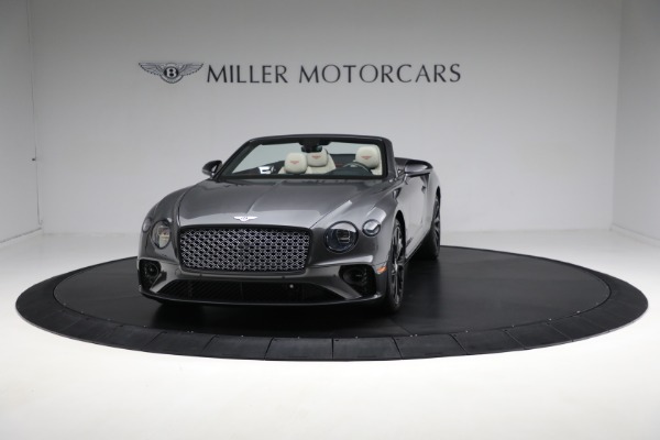 New 2023 Bentley Continental GTC V8 | Greenwich, CT