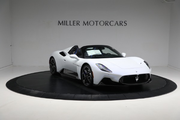 Used 2023 Maserati MC20 Cielo for sale Sold at Bentley Greenwich in Greenwich CT 06830 17