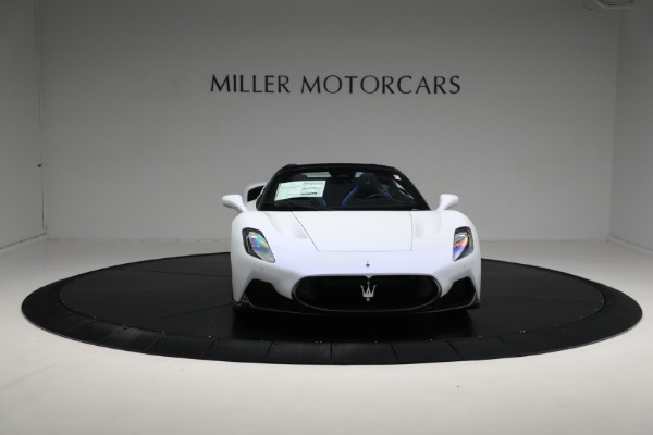 New 2023 Maserati MC20 Cielo for sale Sold at Bentley Greenwich in Greenwich CT 06830 18