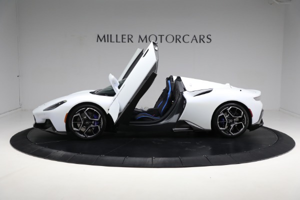 Used 2023 Maserati MC20 Cielo for sale Sold at Bentley Greenwich in Greenwich CT 06830 19