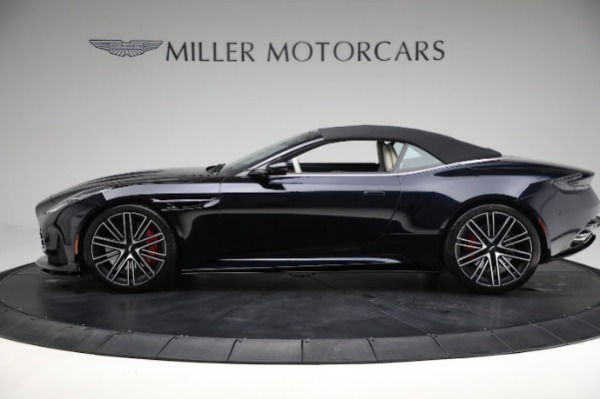 New 2024 Aston Martin DB12 Volante for sale $333,100 at Bentley Greenwich in Greenwich CT 06830 13