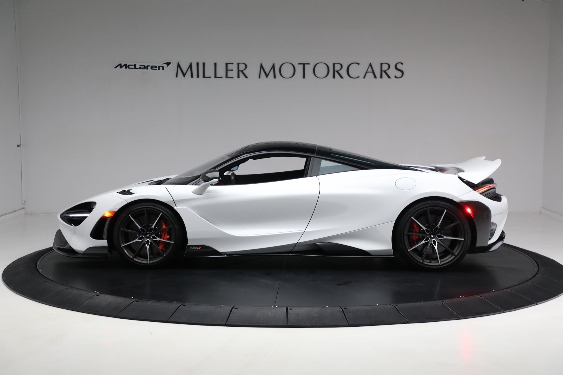 ミシュラン別注McLAREN MERCEDES ライコネン 7台セット Pre-Owned 2021 McLaren 765LT For Sale (Special Pricing) | Bentley