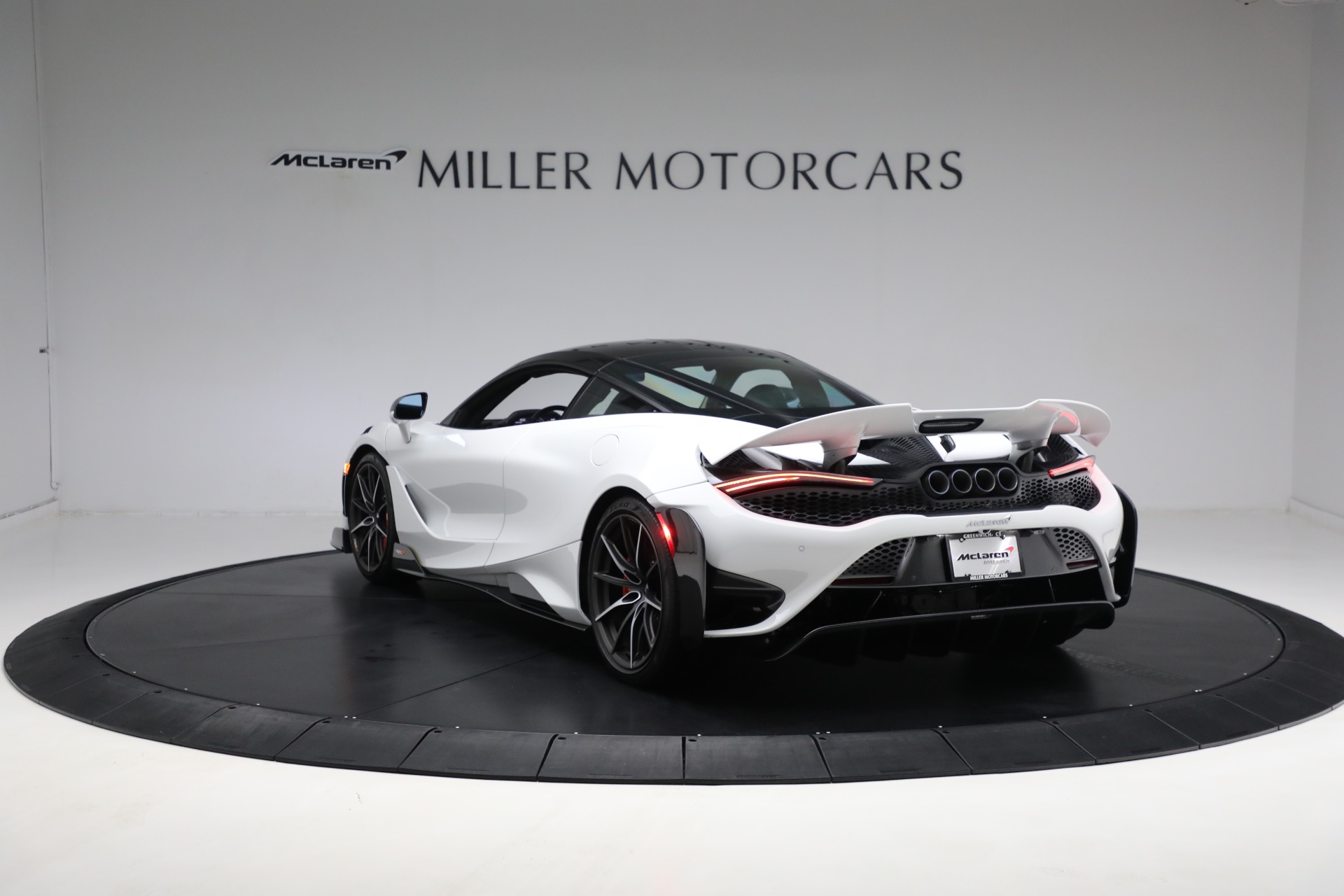 Pre-Owned 2021 McLaren 765LT For Sale (Special Pricing) | Bentley