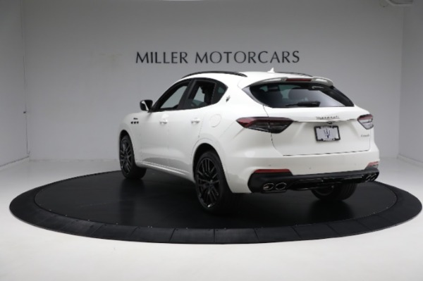 New 2024 Maserati Levante Modena Ultima for sale Sold at Bentley Greenwich in Greenwich CT 06830 11