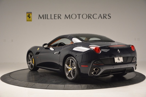 Used 2013 Ferrari California 30 for sale Sold at Bentley Greenwich in Greenwich CT 06830 17