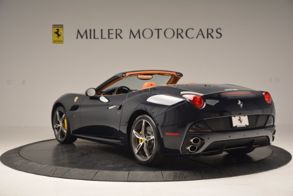 Used 2013 Ferrari California 30 for sale Sold at Bentley Greenwich in Greenwich CT 06830 5