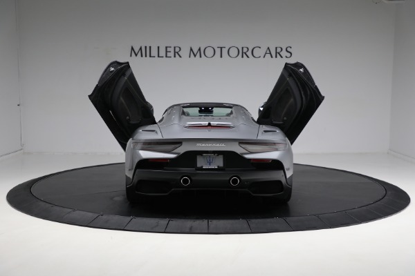 New 2023 Maserati MC20 Cielo for sale Sold at Bentley Greenwich in Greenwich CT 06830 21