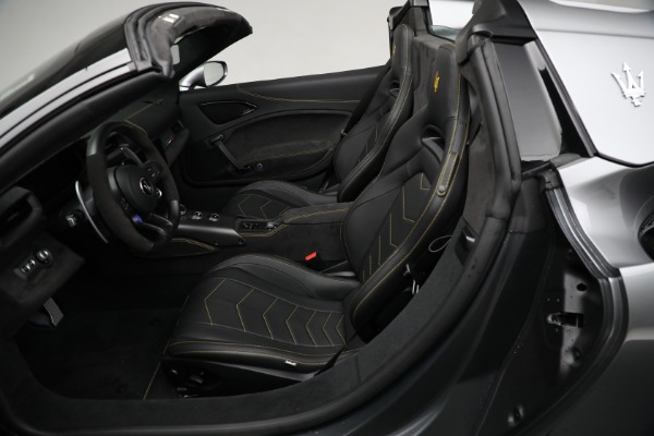 New 2023 Maserati MC20 Cielo for sale Sold at Bentley Greenwich in Greenwich CT 06830 27