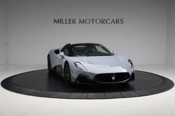 New 2023 Maserati MC20 Cielo for sale $298,595 at Bentley Greenwich in Greenwich CT 06830 22