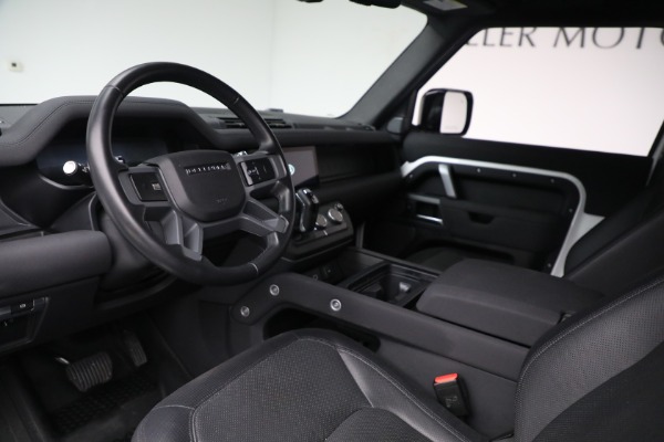 Used 2023 Land Rover Defender 90 X-Dynamic SE for sale Sold at Bentley Greenwich in Greenwich CT 06830 14