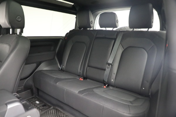 Used 2023 Land Rover Defender 90 X-Dynamic SE for sale Sold at Bentley Greenwich in Greenwich CT 06830 17