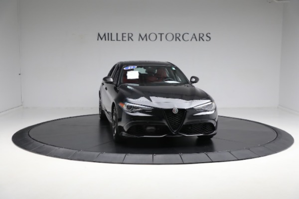 Used 2021 Alfa Romeo Giulia Ti Sport for sale Sold at Bentley Greenwich in Greenwich CT 06830 21