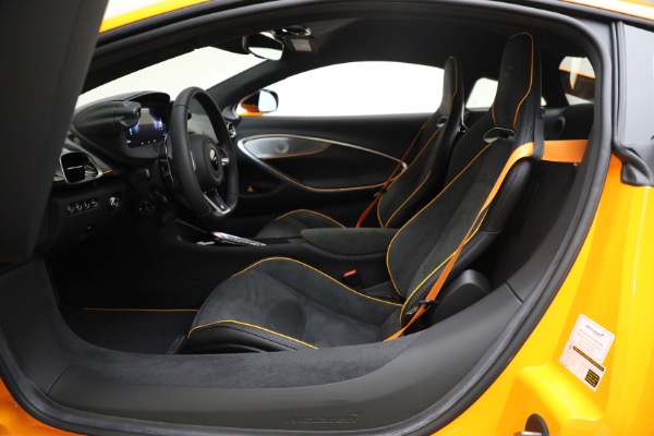 New 2024 McLaren Artura for sale $276,833 at Bentley Greenwich in Greenwich CT 06830 26