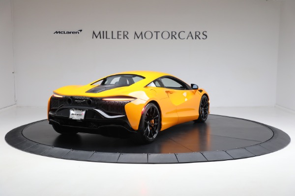 New 2024 McLaren Artura for sale $276,833 at Bentley Greenwich in Greenwich CT 06830 7