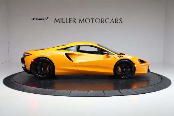 New 2024 McLaren Artura for sale Call for price at Bentley Greenwich in Greenwich CT 06830 9