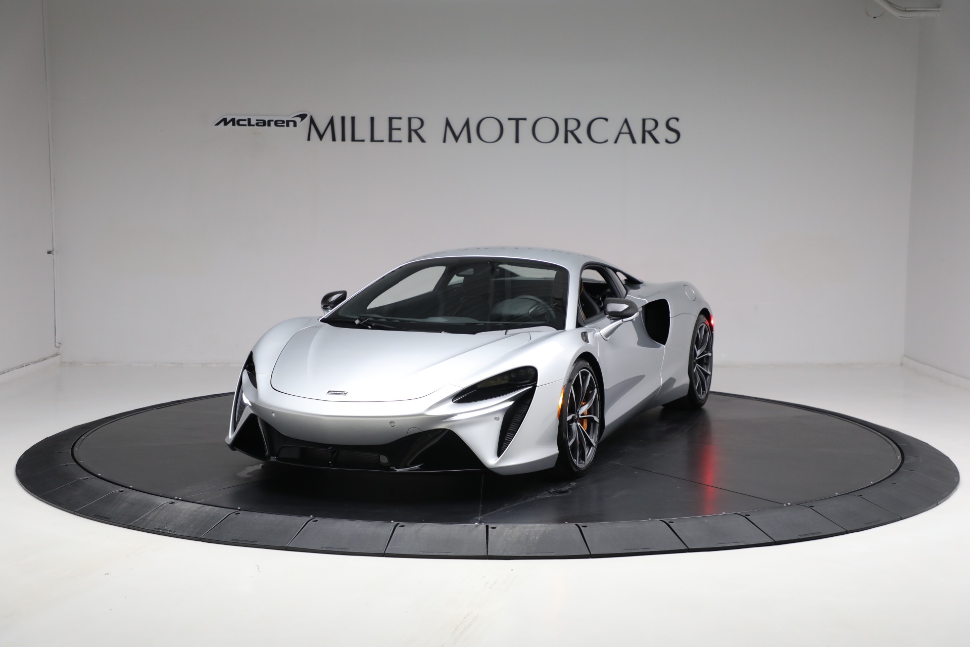 New 2024 McLaren Artura TechLux for sale Sold at Bentley Greenwich in Greenwich CT 06830 1