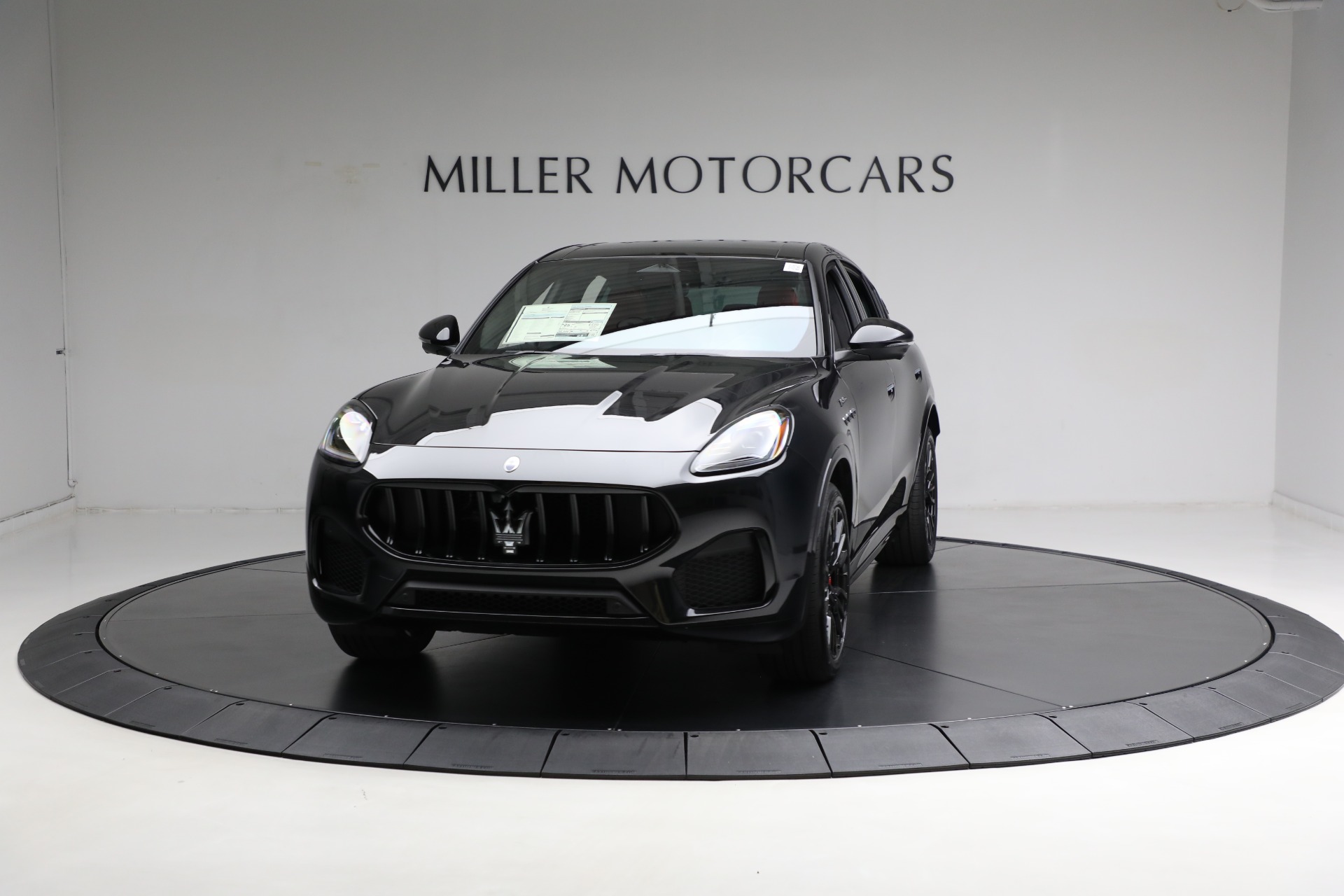 New 2024 Maserati Grecale Modena for sale Sold at Bentley Greenwich in Greenwich CT 06830 1