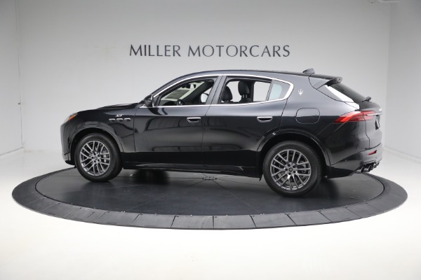 New 2024 Maserati Grecale GT for sale Sold at Bentley Greenwich in Greenwich CT 06830 9