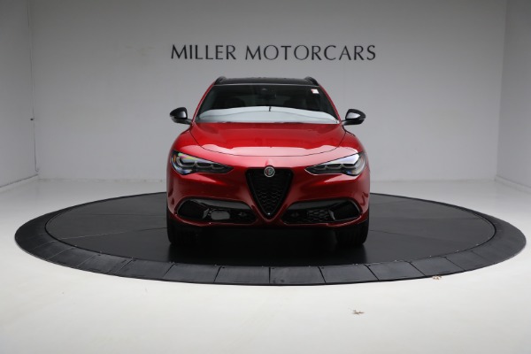 New 2024 Alfa Romeo Stelvio Veloce for sale $58,420 at Bentley Greenwich in Greenwich CT 06830 18