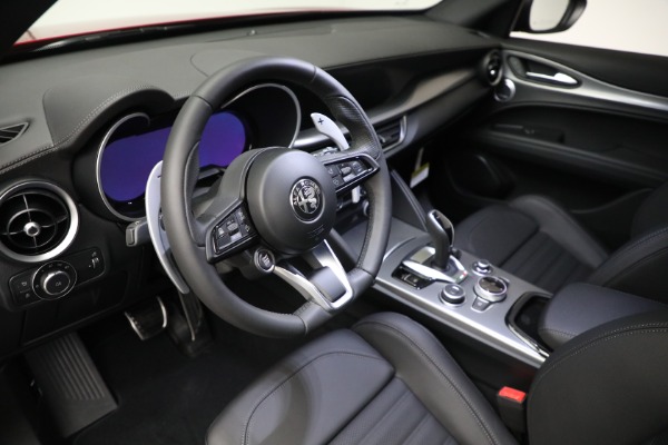 New 2024 Alfa Romeo Stelvio Veloce for sale Sold at Bentley Greenwich in Greenwich CT 06830 19