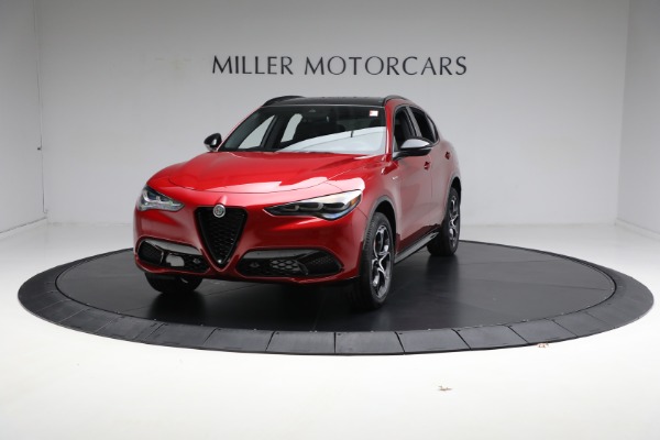 New 2024 Alfa Romeo Stelvio Veloce for sale $58,420 at Bentley Greenwich in Greenwich CT 06830 2