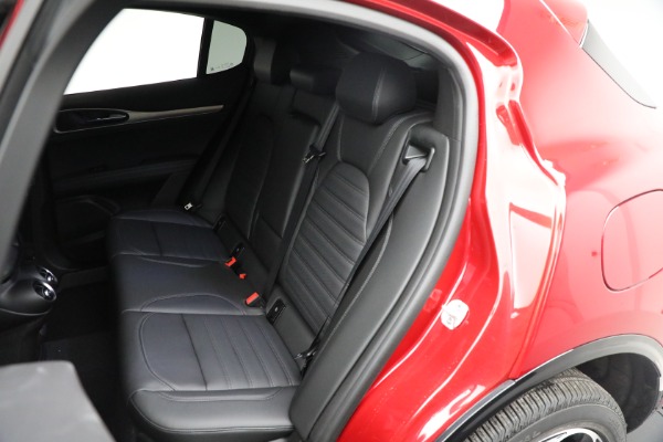 New 2024 Alfa Romeo Stelvio Veloce for sale Sold at Bentley Greenwich in Greenwich CT 06830 26