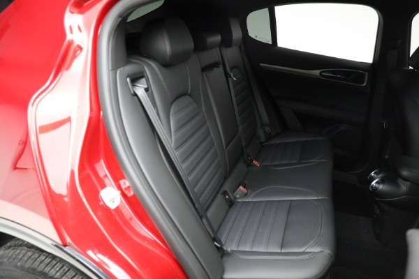 New 2024 Alfa Romeo Stelvio Veloce for sale Sold at Bentley Greenwich in Greenwich CT 06830 28
