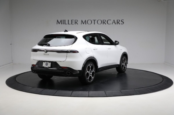 New 2024 Alfa Romeo Tonale Veloce for sale Sold at Bentley Greenwich in Greenwich CT 06830 12