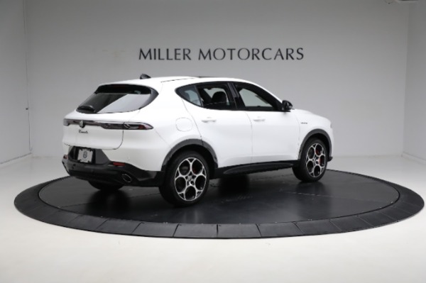 New 2024 Alfa Romeo Tonale Veloce for sale Sold at Bentley Greenwich in Greenwich CT 06830 13