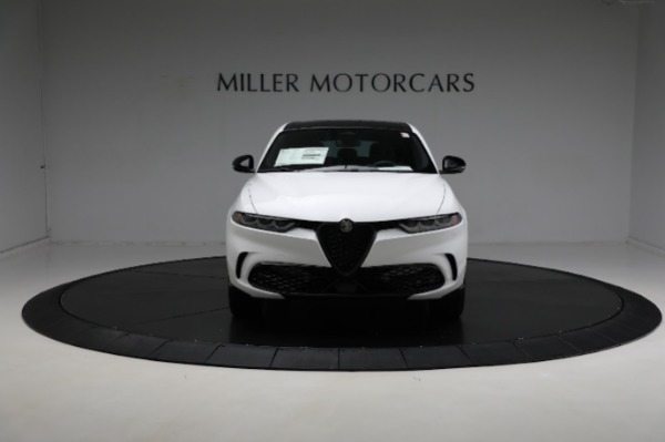 New 2024 Alfa Romeo Tonale Veloce for sale Sold at Bentley Greenwich in Greenwich CT 06830 23