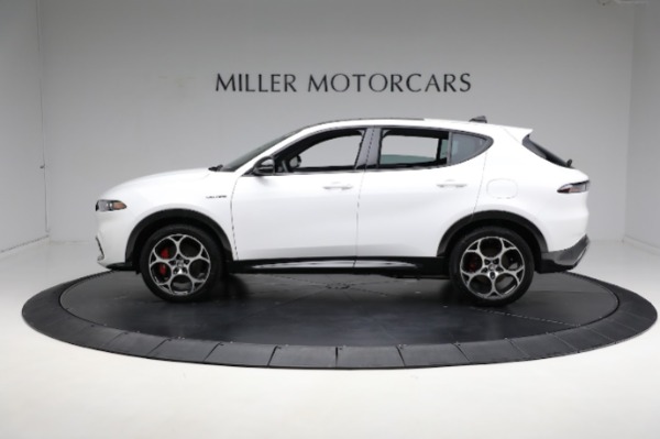 New 2024 Alfa Romeo Tonale Veloce for sale Sold at Bentley Greenwich in Greenwich CT 06830 4
